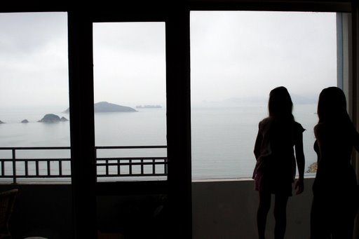 [Hong Kong 080420 (1)[1].jpg]